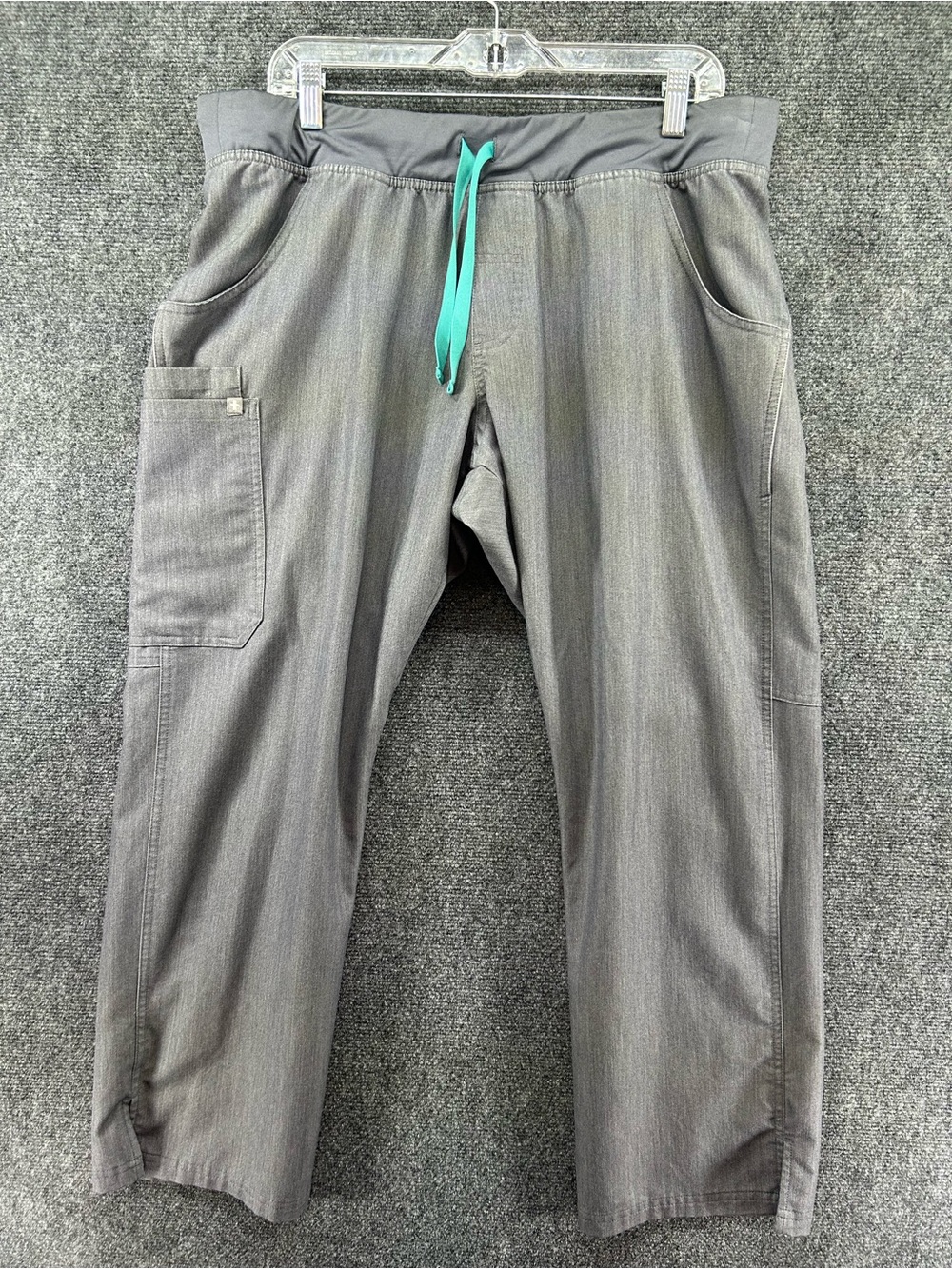 FIGS Cargo Scrub Pants XLP Petite Gray/Teal Style Kade (T21004P) Medical Uniform